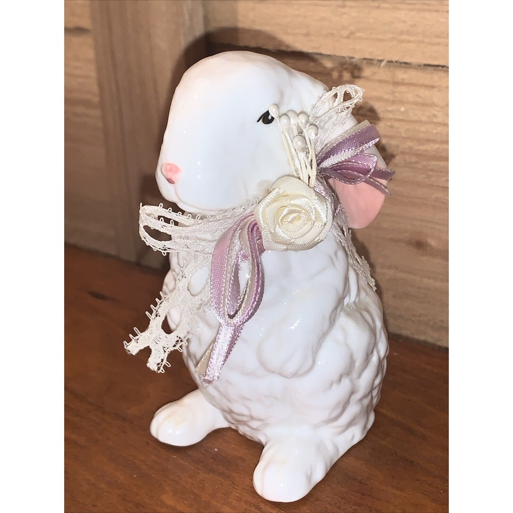 Vintage Enesco Easter Bunny w/ Flowers Ribbons Porcelain White Figurine 1986 EUC